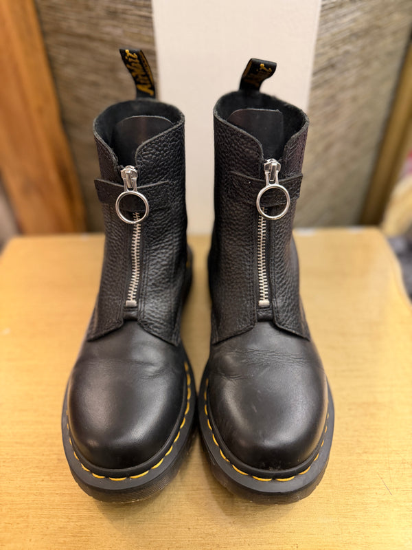 Dr Martins Pascal 1460 size 5