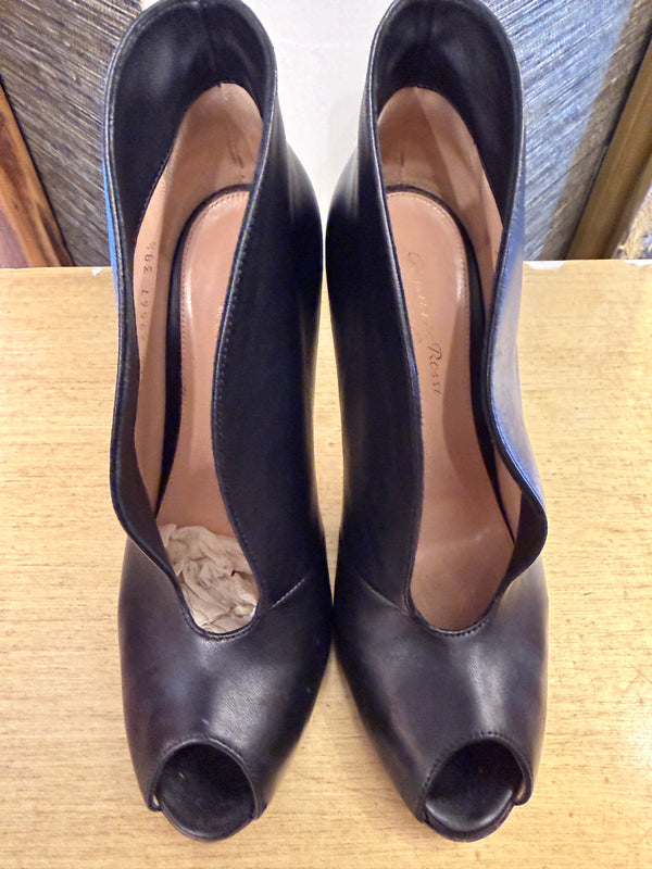 Gianvito Rossi Black Leather Peep-Toe Shoe Boots Size 38.5