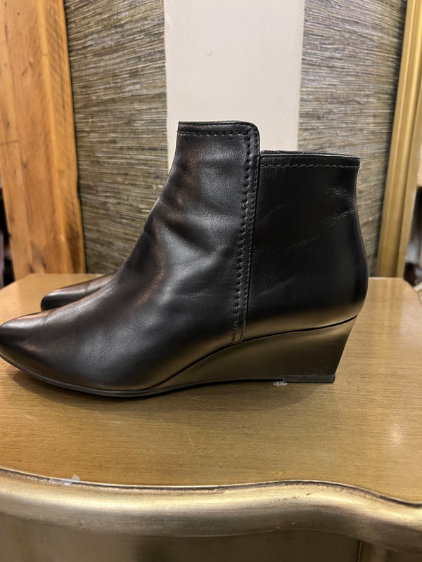 Tods black leather bootssize 38.5