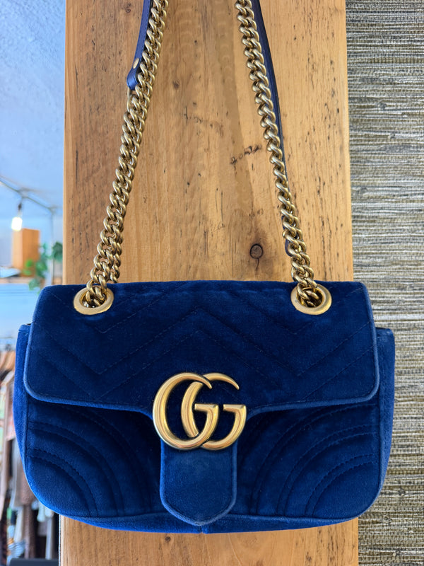 Gucci Peacock 🦚 Blue velvet Marmont handbag