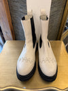 Ted Baker ivory Chelsea boots size 7