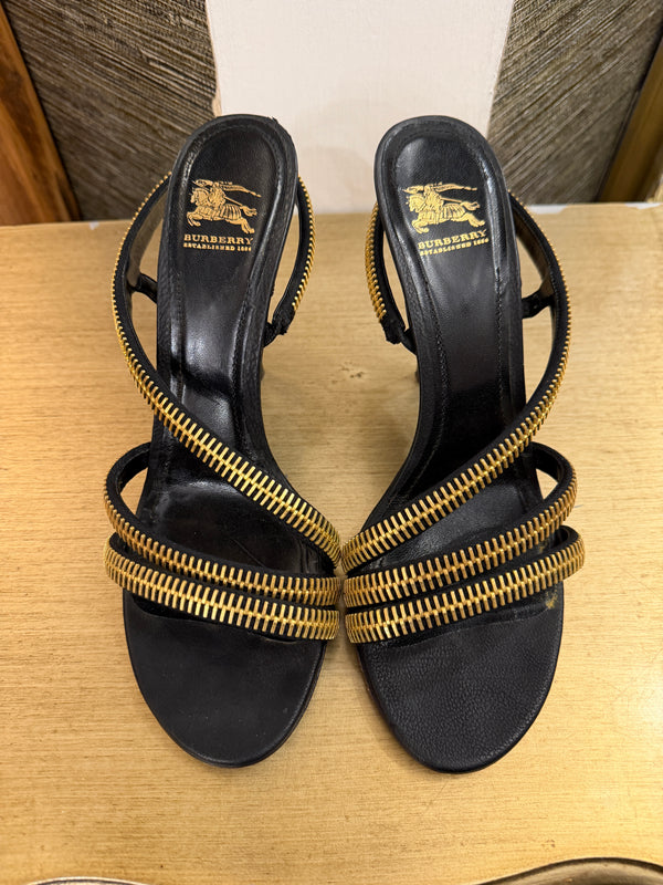 Burberry Zip heels size 40