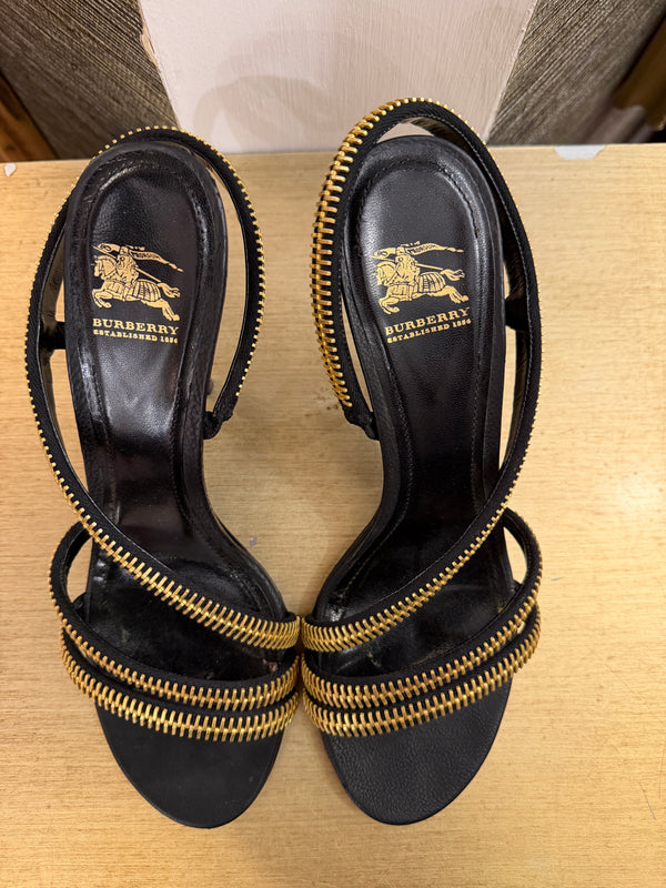 Burberry Zip heels size 40