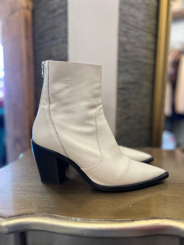 Mint velvet ivory ankle boots size 39