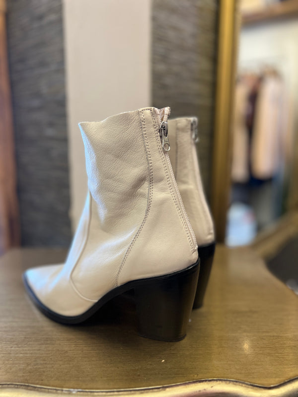 Mint velvet ivory ankle boots size 39