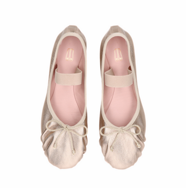 Pretty Ballerina Gold Pumps – EU 39.5