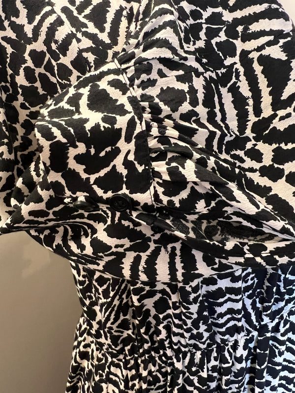 Set black/white dress Size Small