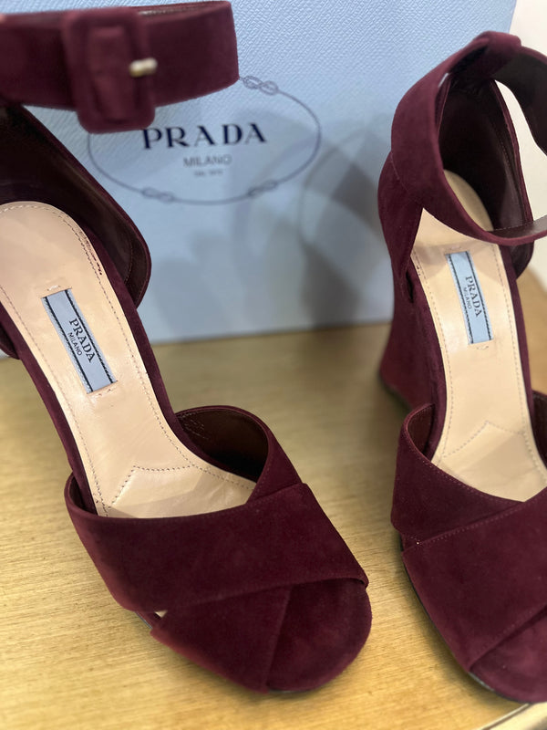 Prada Berry Suede heels size 40