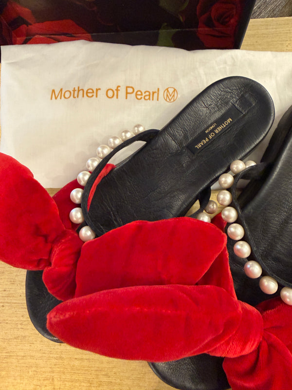 Mother of Pearl red velvet flats size 37