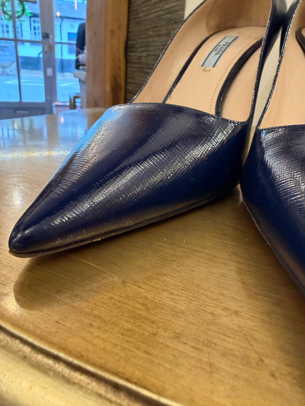 Prada Navyshoes size 40