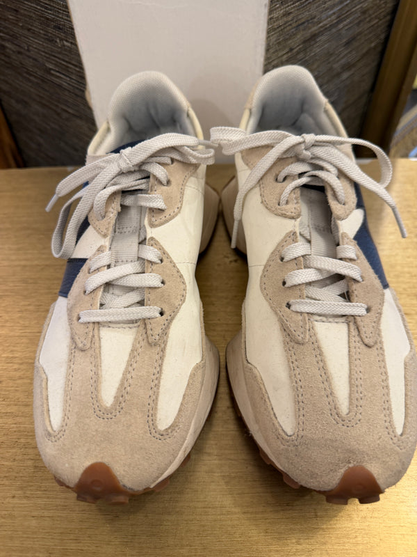 New Balance 327 Trainers | Size 5.5