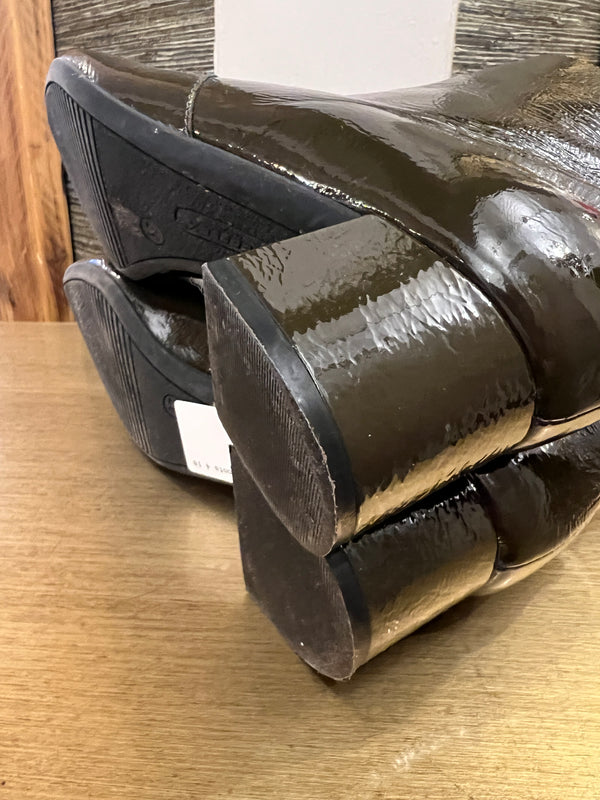 Kin forest green patent ankle boots Size 4