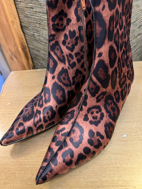 Topshop leopard fabric boots 6