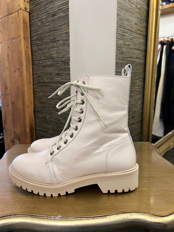 Mint Velvet Cream boots size 4