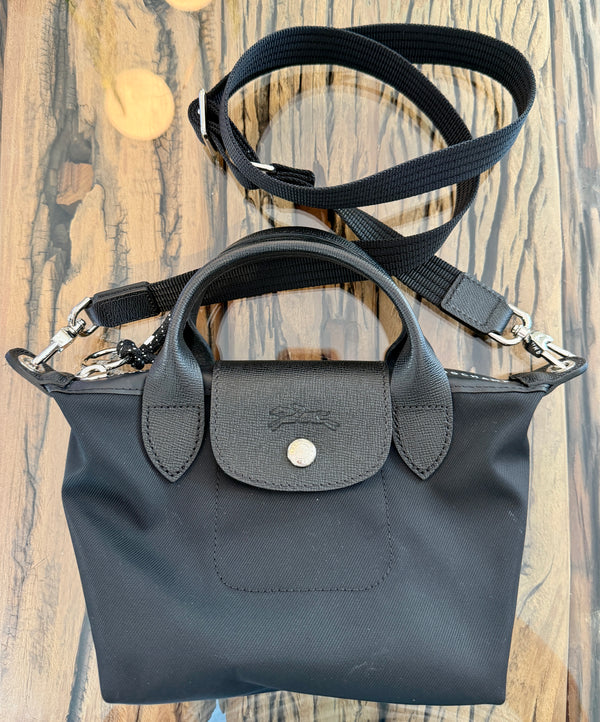 Longchamp Paris black mini Le Pliage