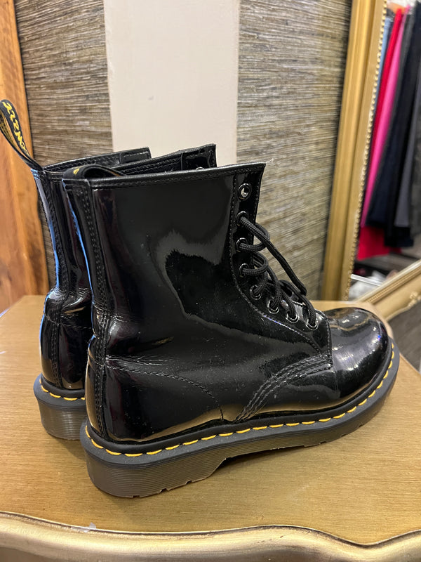 Dr Martins black patent boots Size 6