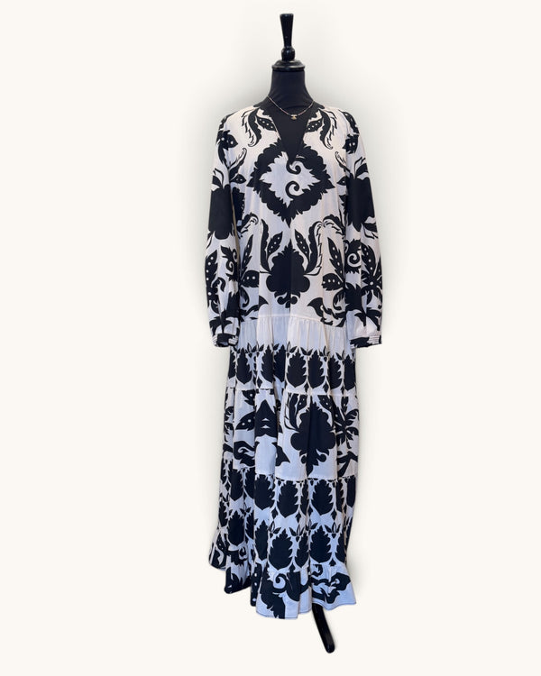 Zara Cream/Black print cotton dress size XL