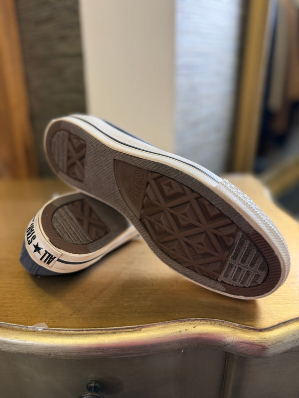 Converse navy trainers size 4