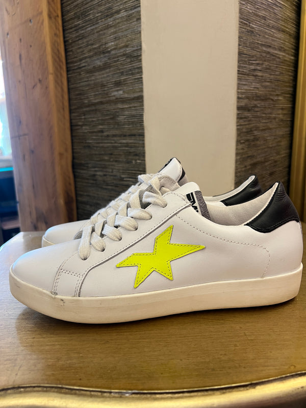Meline white leather /neon yellow star trainers size 5