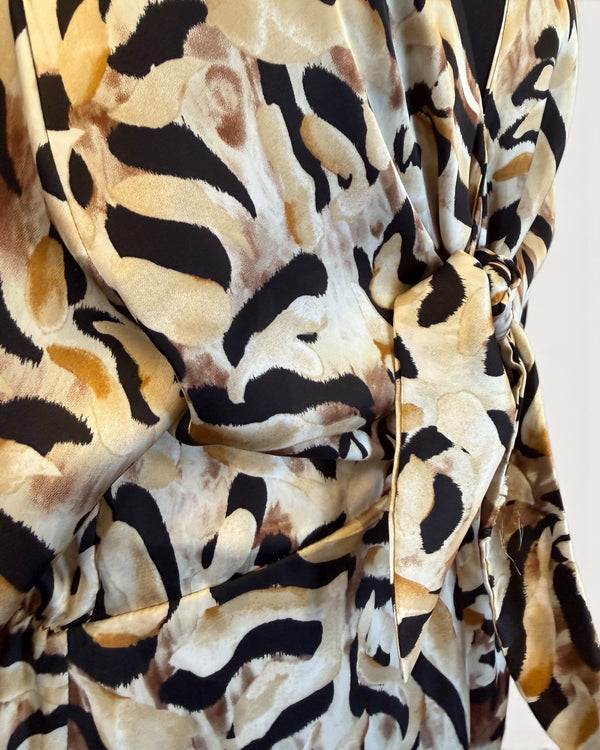 Briefly leopard satin dress size 2 (10)