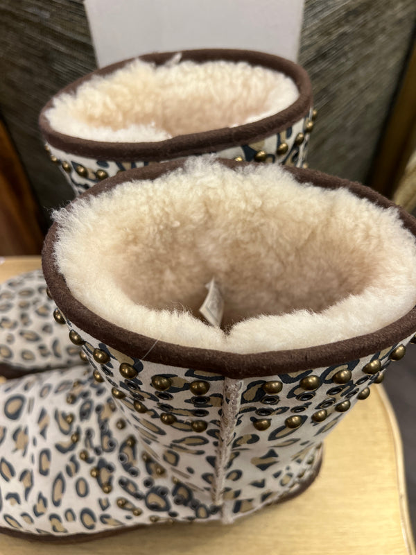 Jimmy choo ugg boots 6.5