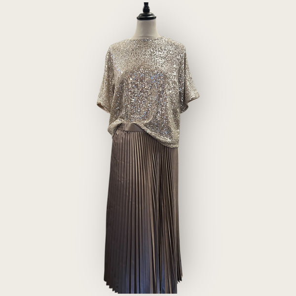 M&S oyster pleated skirt Size 12