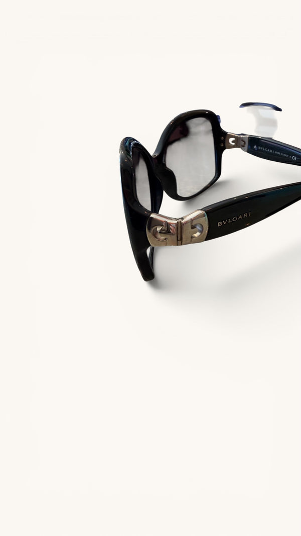 Bvlgari black sunglasses inc box