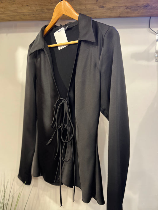 Zara black tie front blouse l sw01