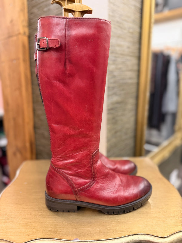 Tamarins terracotta red leather long boots Size 4