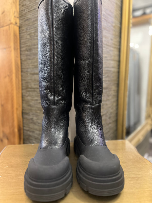 Zara black chunky boots size 38