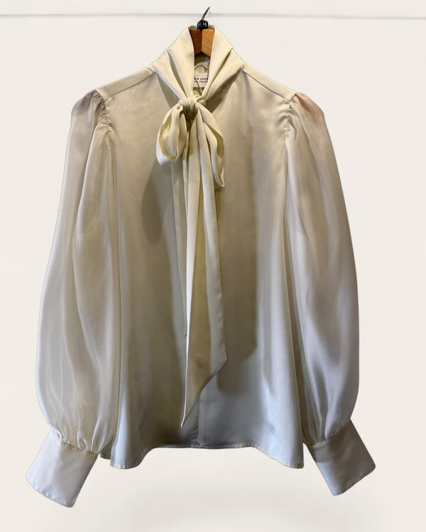 Holland Cooper cream blouse size 14