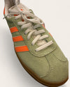 Adidas gazelle green and orange size 5