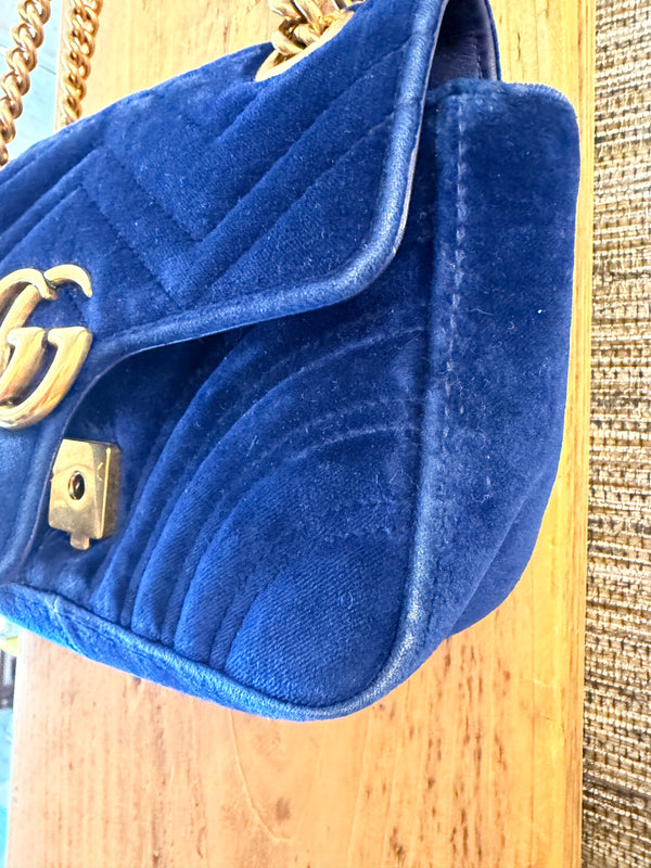 Gucci Peacock 🦚 Blue velvet Marmont handbag