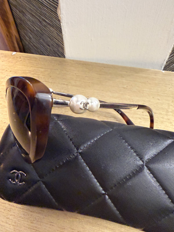 Chanel 5340 sunglasses