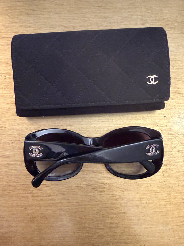 Chanel style 5239 Sunglasses