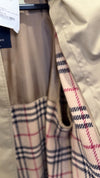 Burberry unisex mac size 48/14