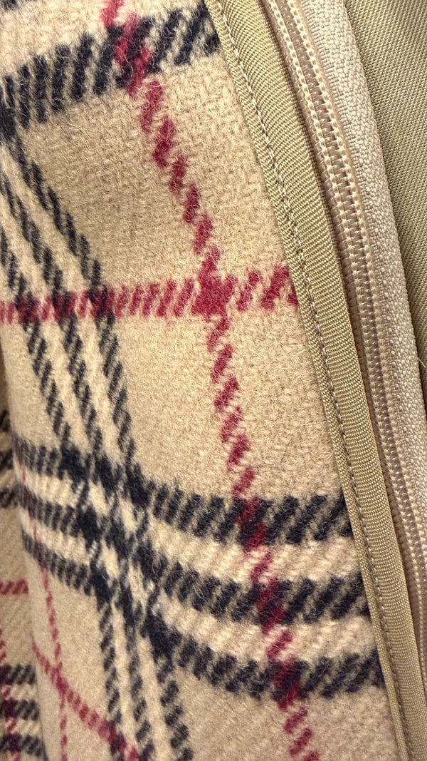 Burberry unisex mac size 48/14 – Mint of Hertford