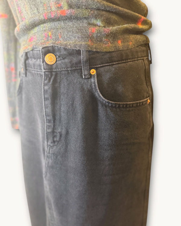 Seen Worn Kept soft black denim skirt size 10