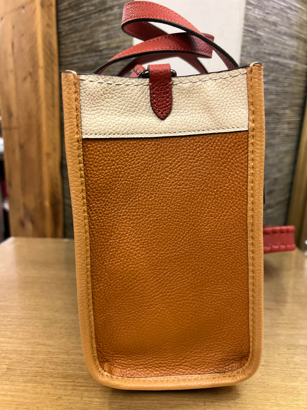 Coach field bag in tri colour tan