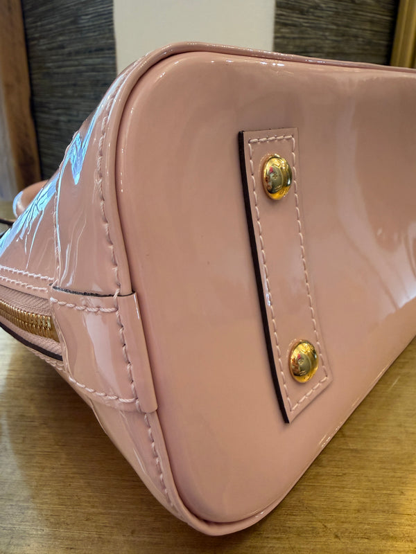 Louis Vuitton Alma BB handbag in Rose ballerine Monogram Vernis