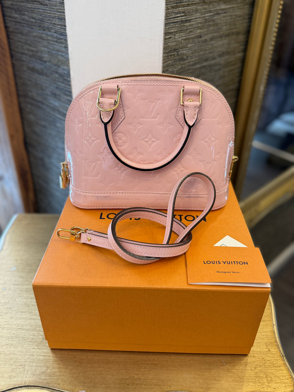 Louis Vuitton Alma BB handbag in Rose ballerine Monogram Vernis