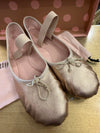 Pretty Ballerina Gold Pumps – EU 39.5