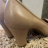 Aerosoles taupe grain leather heels 6.5