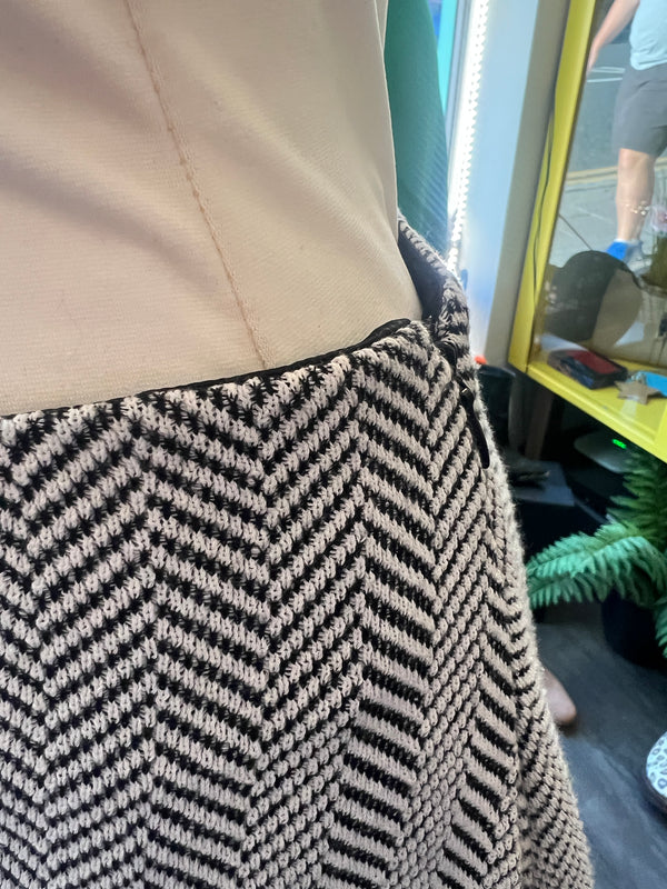 Armani Herringbone trouser suit 46/L