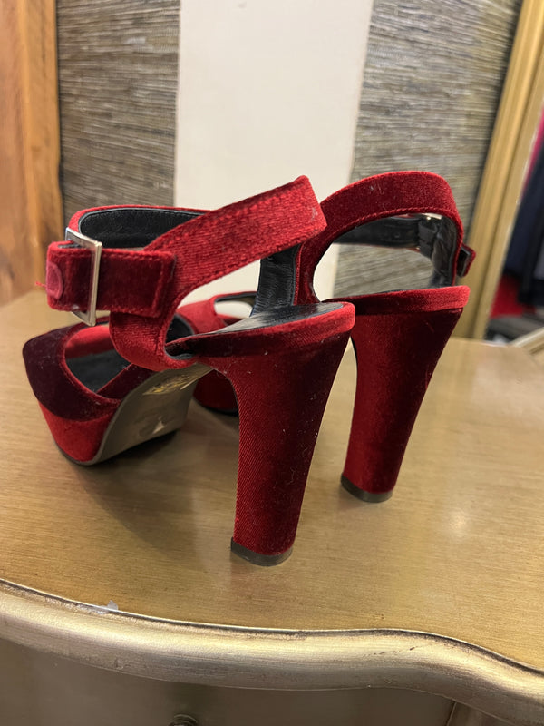 Minelli Berry Velvet sandals Size 4