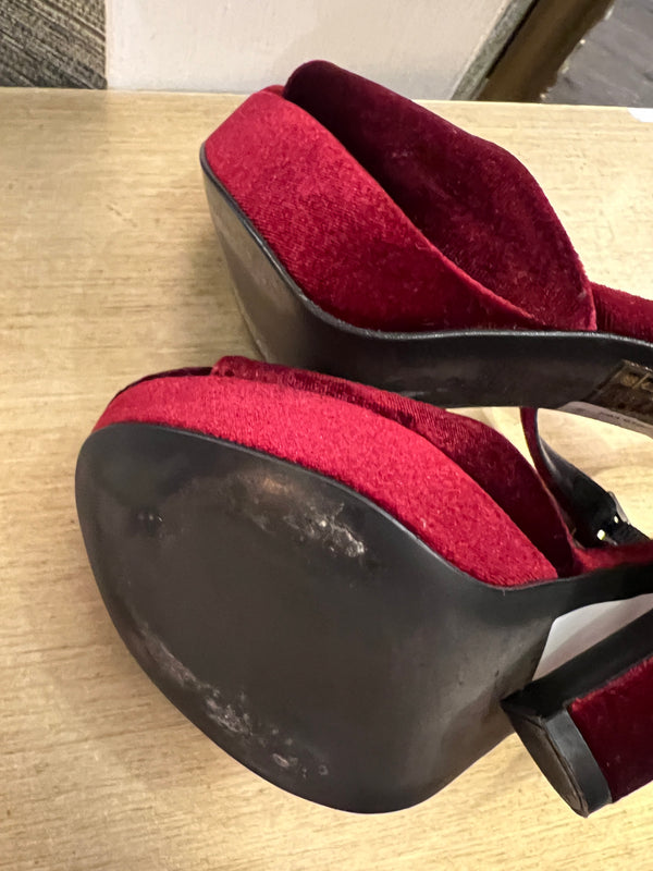 Minelli Berry Velvet sandals Size 4
