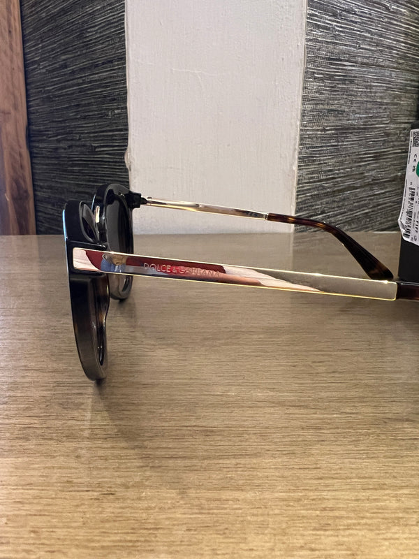 D&G tortoiseshell sunglasses