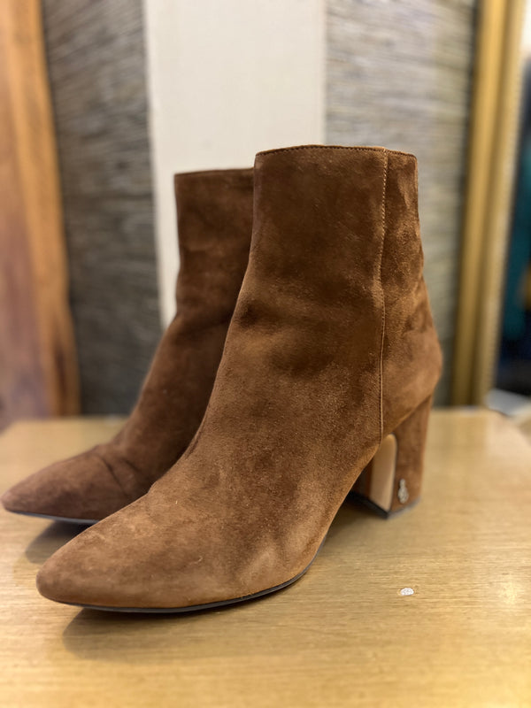 Sam Elderman Brown suede ankle boots size 40