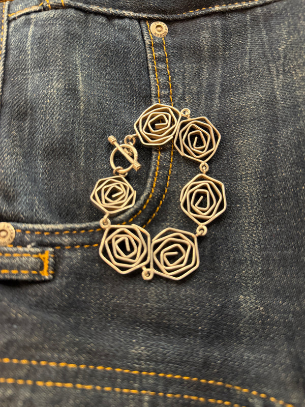 925 Silver bracelet floral T-bar closure