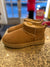 UGG short boot nude size 6